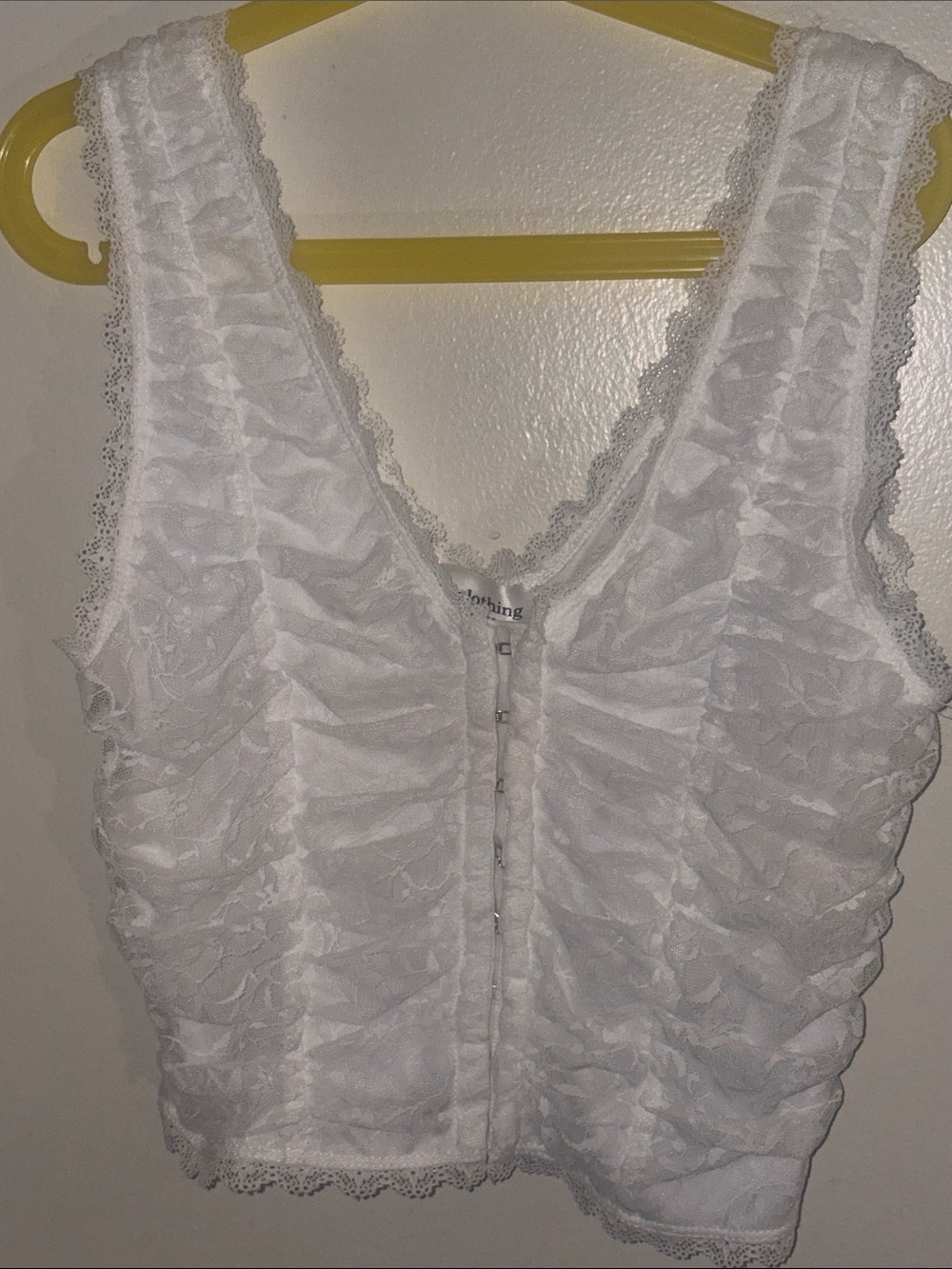 one clothing White Lace Front-Closure Crop Tank